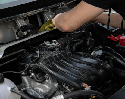 <p style="font-family: 'Poppins', sans-serif; font-weight: 700; font-size:24px;">RV MAINTENANCE SERVICE</p>